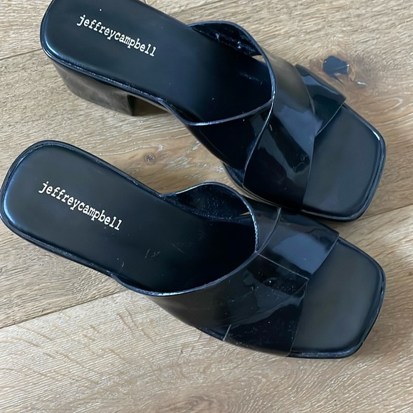 Brand New never been worn Jeffrey Campbell Bright Pink black slides Size 9 - Picture 2 of 4